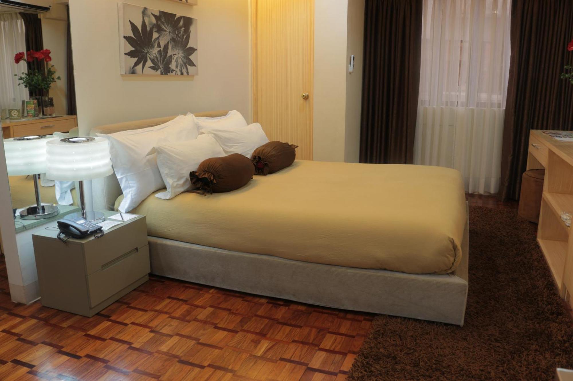 Prince Plaza II Condotel Makati City Bagian luar foto